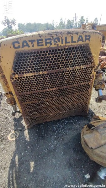 Rossi leilões - RADIADOR CATERPILLAR D8K