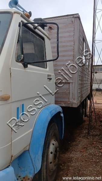 CAMINHÃO VW/12.130 ANO 1986 - BAÚ