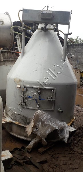 Peneira Vibratória ( 1.200 diâmetro x 510 de altura ) para indústrias de alimentos - completa com motovibradores  e valvulas rotativas em aço inox - com funil alimentador ( 1.200 diâmetro (boca) x 2.500 altura)