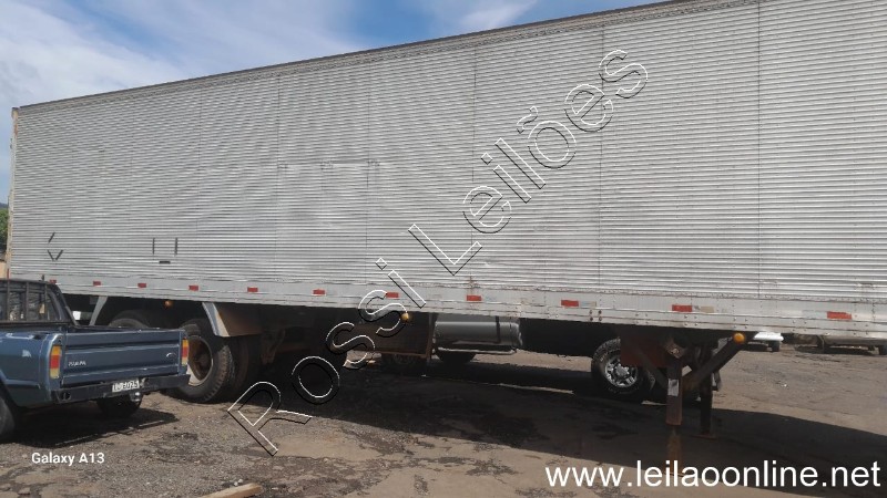 SEMI REBOQUE/ FRUEHAUF /BAÚ ANO 1979 - 02 EIXOS  12,70 MTS.