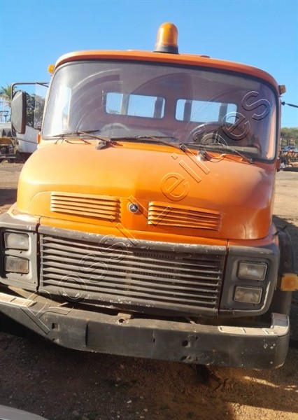 M.BENZ/L 1113  ANO 1985/1985 - COR VERMELHA- DIESEL - FUNCIONANDONO ESTADO