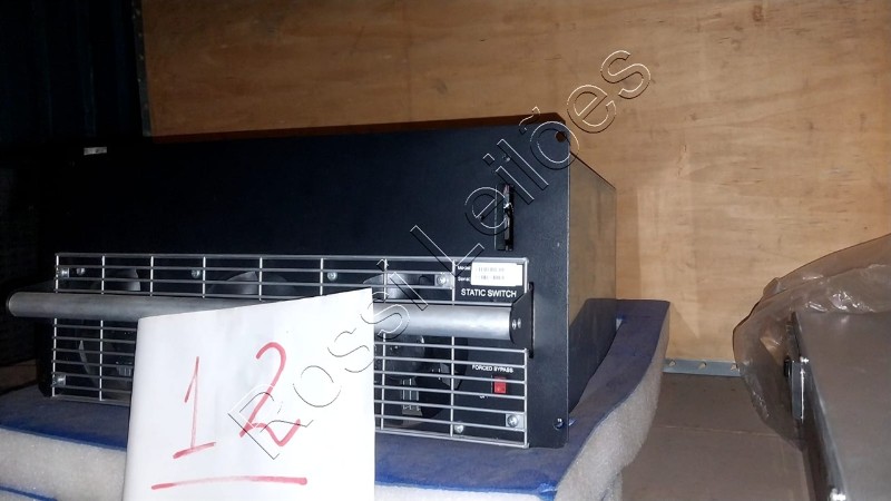 1 un. - Static Switch modelo SYSW10KH, sem uso