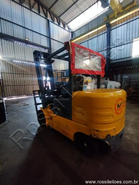 Empilhadeira Eletrica. 2.5t