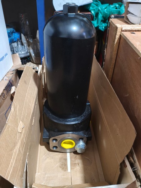 Lote com: 10 unid. Filtro hidráulico Sany