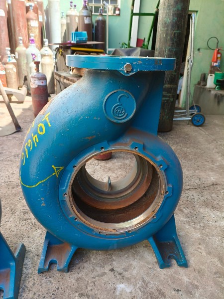 Lote de volutas inox, cavaletes