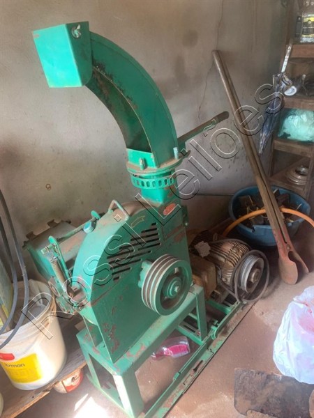 Siladeria Cremasco com Motor 10CV Monofásico
