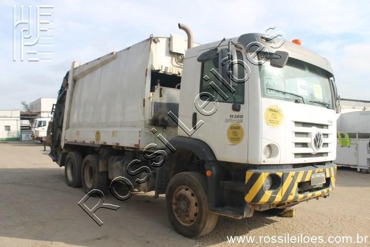 VW Compactador 17.260 Compactor CE 4X2 Trucado Novo Full Air, com Equip