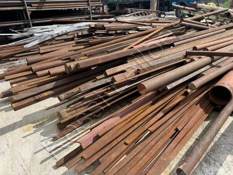 {Venda por Kg} Aprox. 5 Ton. de Eixos, Diversas Polegadas de 1 a 3 Polegadas…