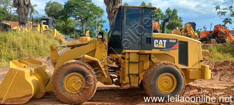 [ Vídeos ] Pá Carregadeira Caterpillar Mod. 938H Ano 2008
