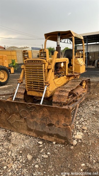 [ Vídeo ] Trator de Esteira Komatsu Mod. D30 Ano 1979