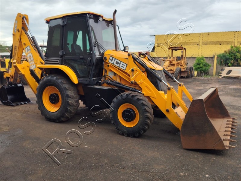 [ Vídeo ] Retroescavadeira Jcb Ano 2018 4X4