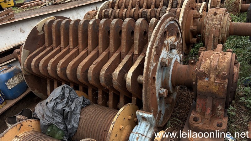 01 Un. Desfibrador 58" com 2 Mancais