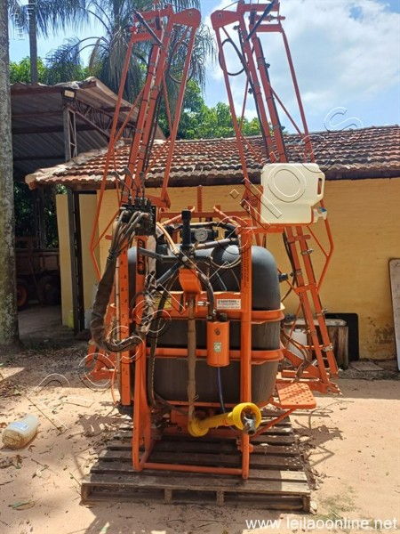 Pulverizador Jacto Mod. 600 Agroterra