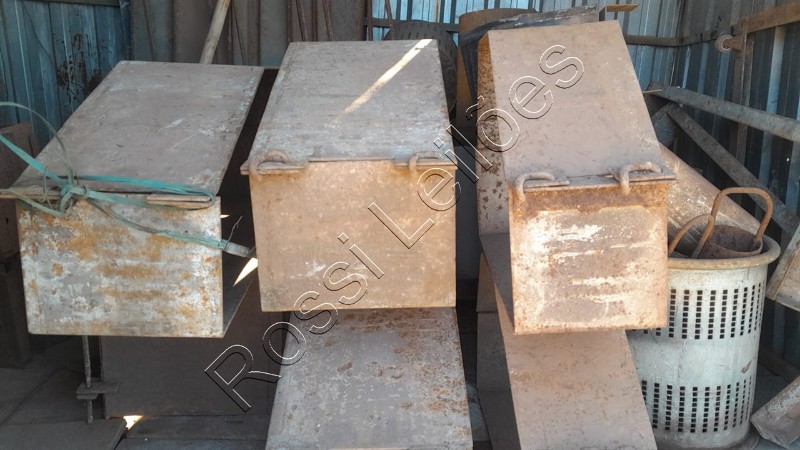 Formas metálicas de aço para sapatas de concreto- no estado