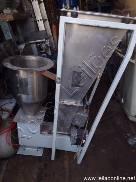 1 un. alimentador inox com rosca interna 87x30 cm boca