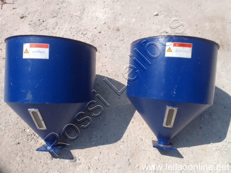 2 un.alimentador para injetora largura 57cm x 67 altura