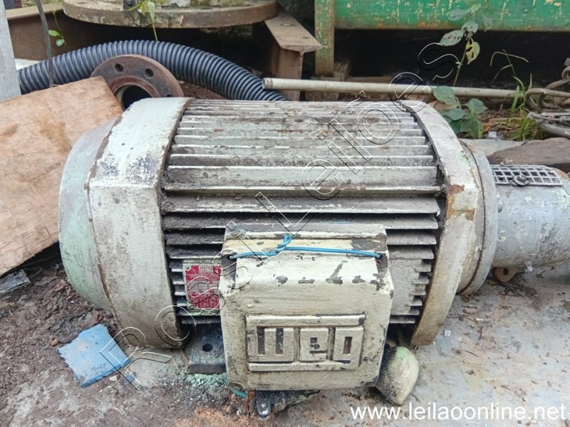 Motor Weg Acoplado com Bomba Óleo 15CV Abaixa Rotação