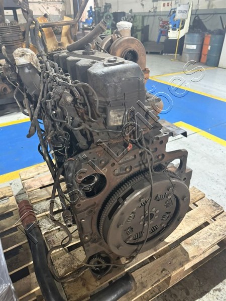 Motor Fpt Trator Case Puma 230( Estava Trabalhando) no Estado