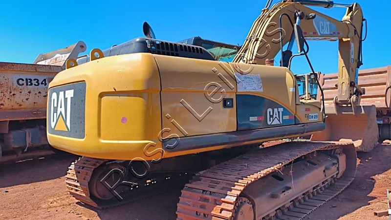 ESCAVADEIRA CATERPILLAR MOD. 324DL ANO 2008 - PAROU FUNCIONANDO (NO ESTADO)