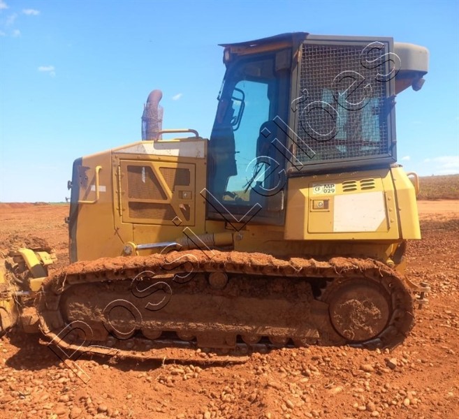 [ VÍDEOS ] TRATOR DE ESTEIRA CATERPILLAR MOD. D6K ANO 2008 - PAROU FUNCIONANDO (NO ESTADO)